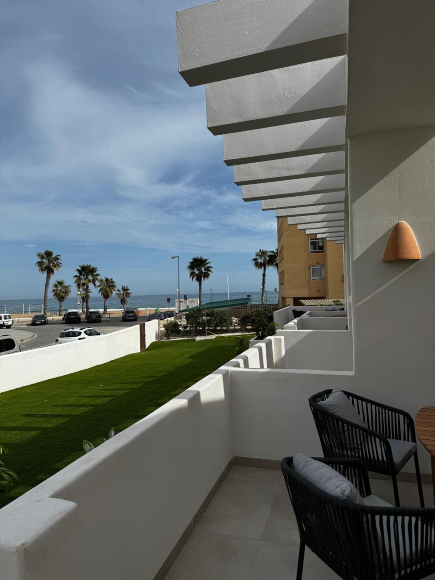 Reyes Catolicos Premium Beach, Playa Urbanova, Alicante Eksteriør bilde